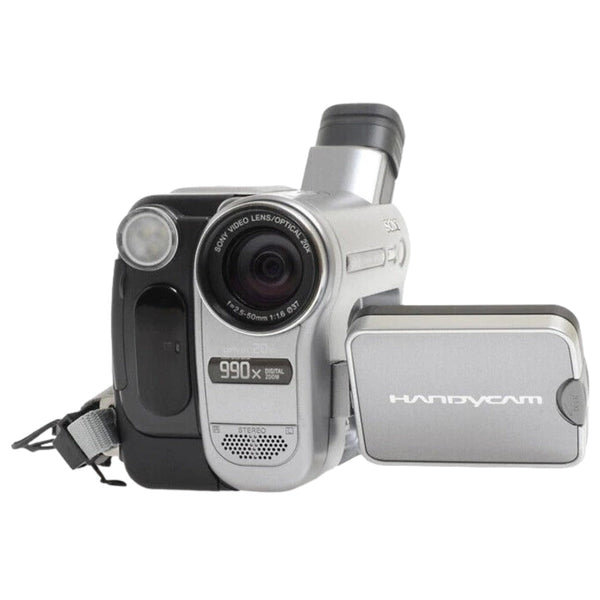 Sony Digital 8 selling Handycam Camcorder USB Streaming 990x Digital Zoom DCR-TRV280